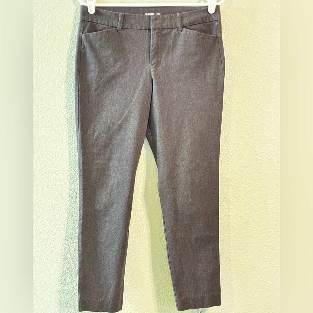 Old Navy Women's Charcoal Pixie Pants